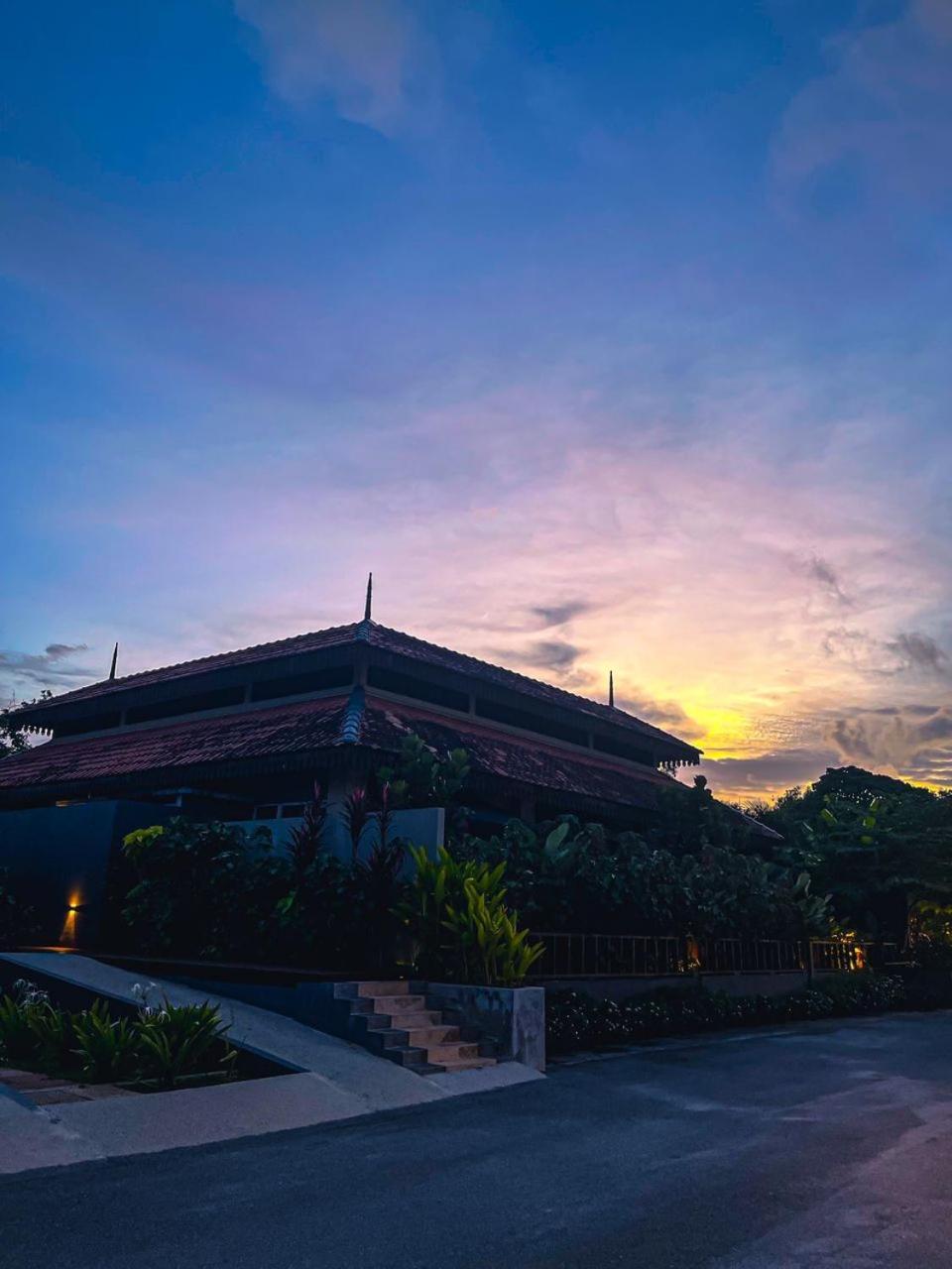 Royale Riviera Resort Private Pool Villas Pantai Cenang  Bagian luar foto